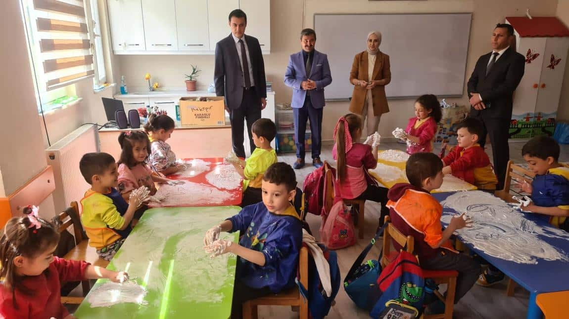 Kaymakamımız Sayın Mehmet Ali SEMİZ Okulumuzu Ziyaret Ettiler